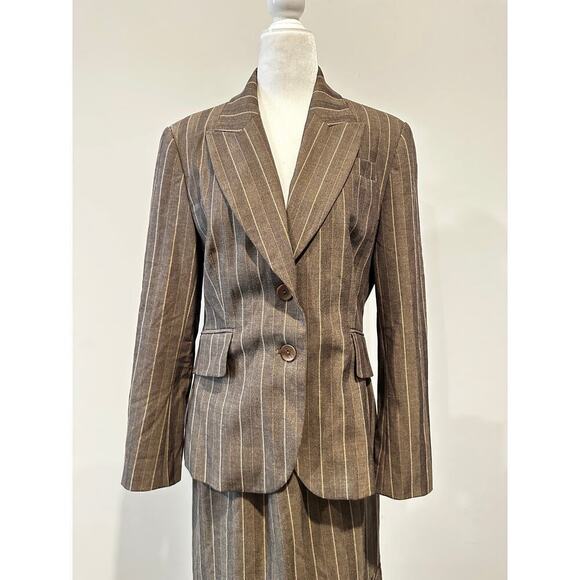 Size 8 Blazer Pleated Skirt Suit Set Brown Striped Career Office Siren Boardroom - Picture 3 of 14